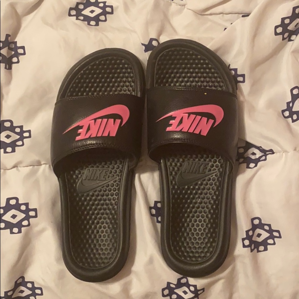 Nike flops